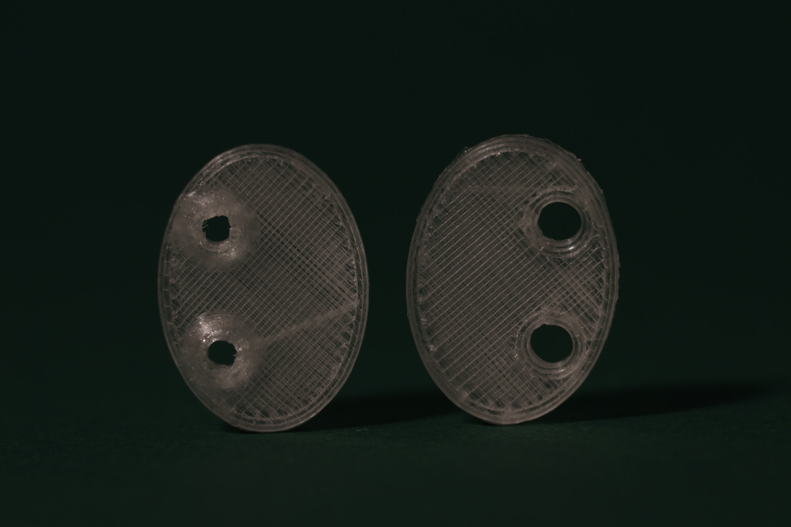 Keloid clips – keloid compression clip til earlobe keloids fra PRCuri